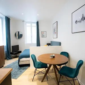 opra-8-lovely-brand-new-studio-next-to-opra.hotels-rhonealpes.com/